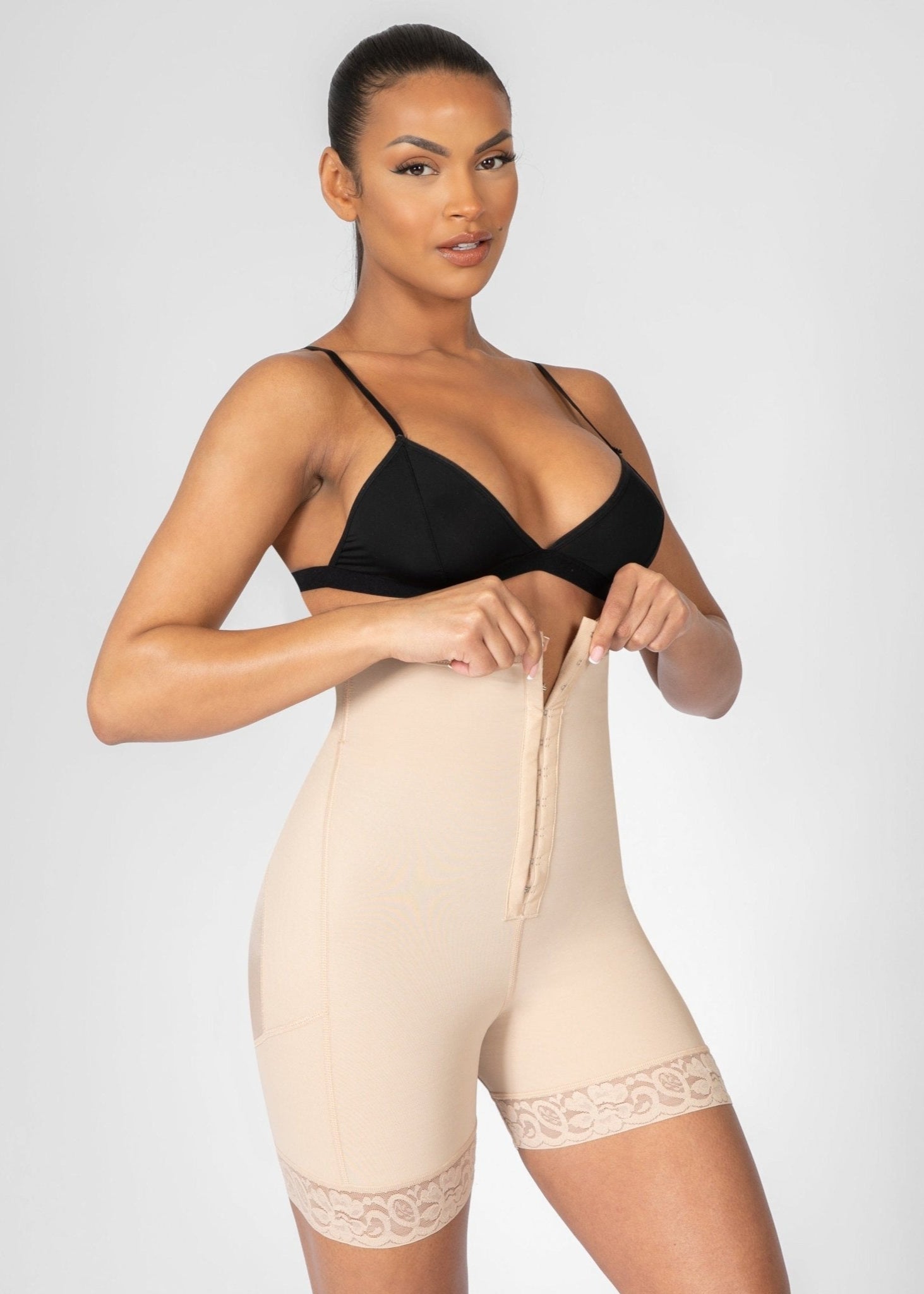 ShapeMaster™ | Body Shapewear met Haakjes