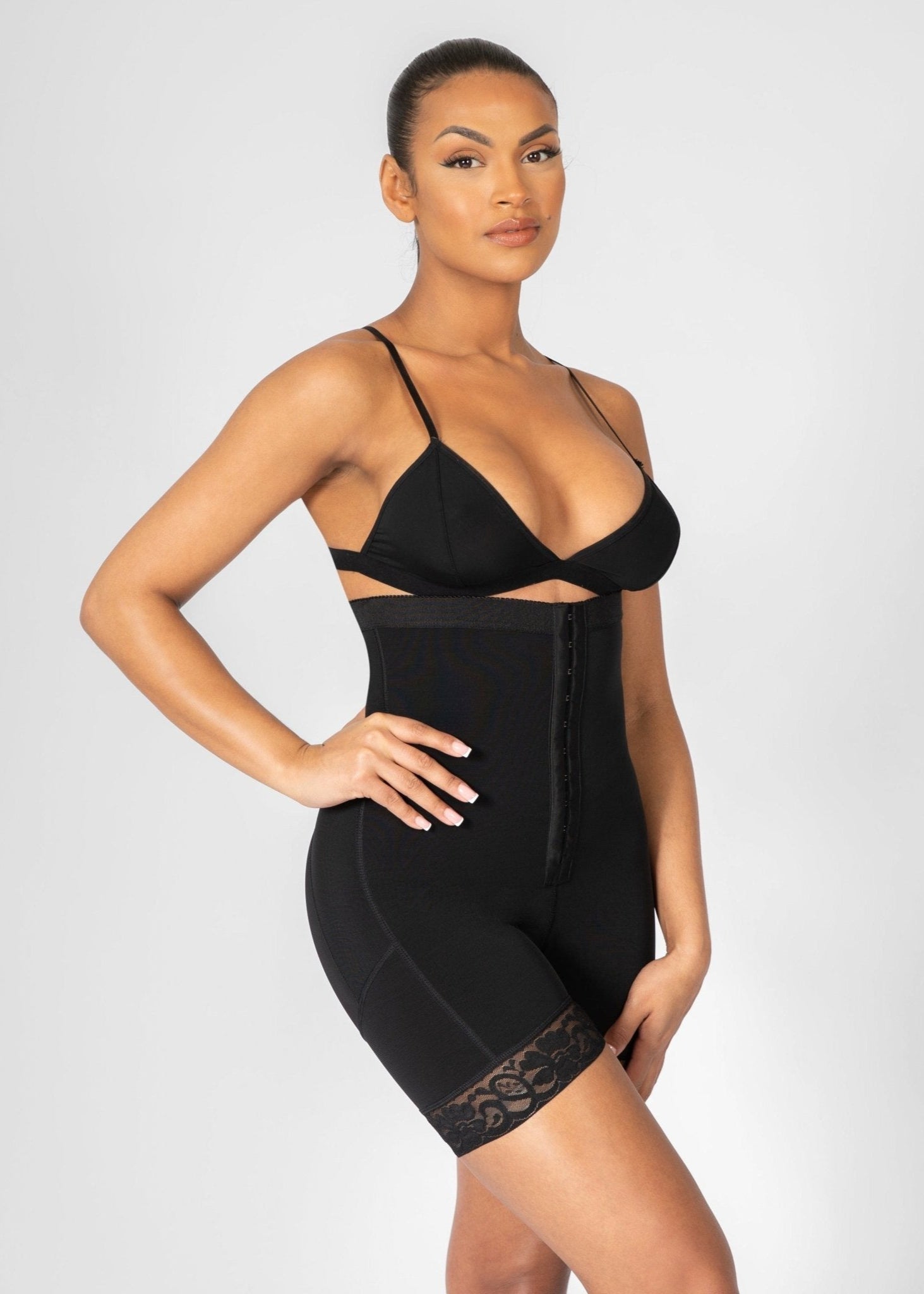 ShapeMaster™ | Body Shapewear met Haakjes